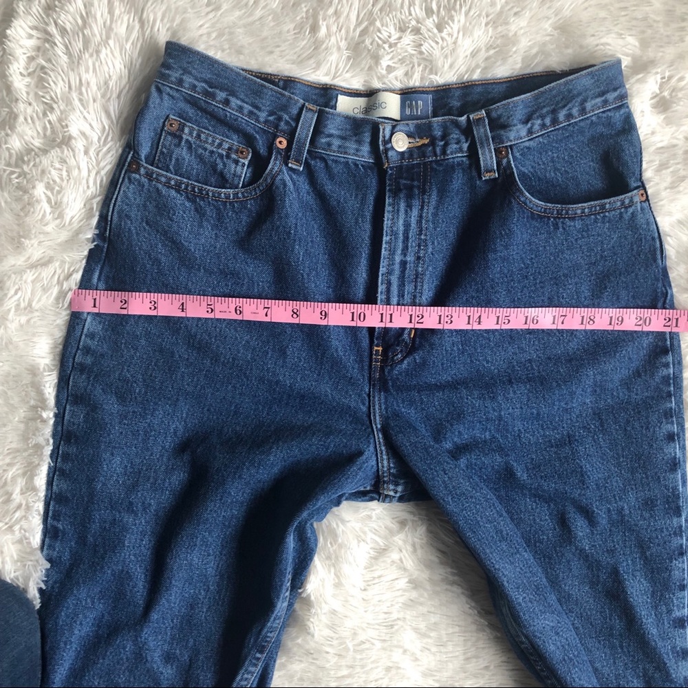 Vintage Gap High Waisted Mom Jeans - Picture 6 of 8